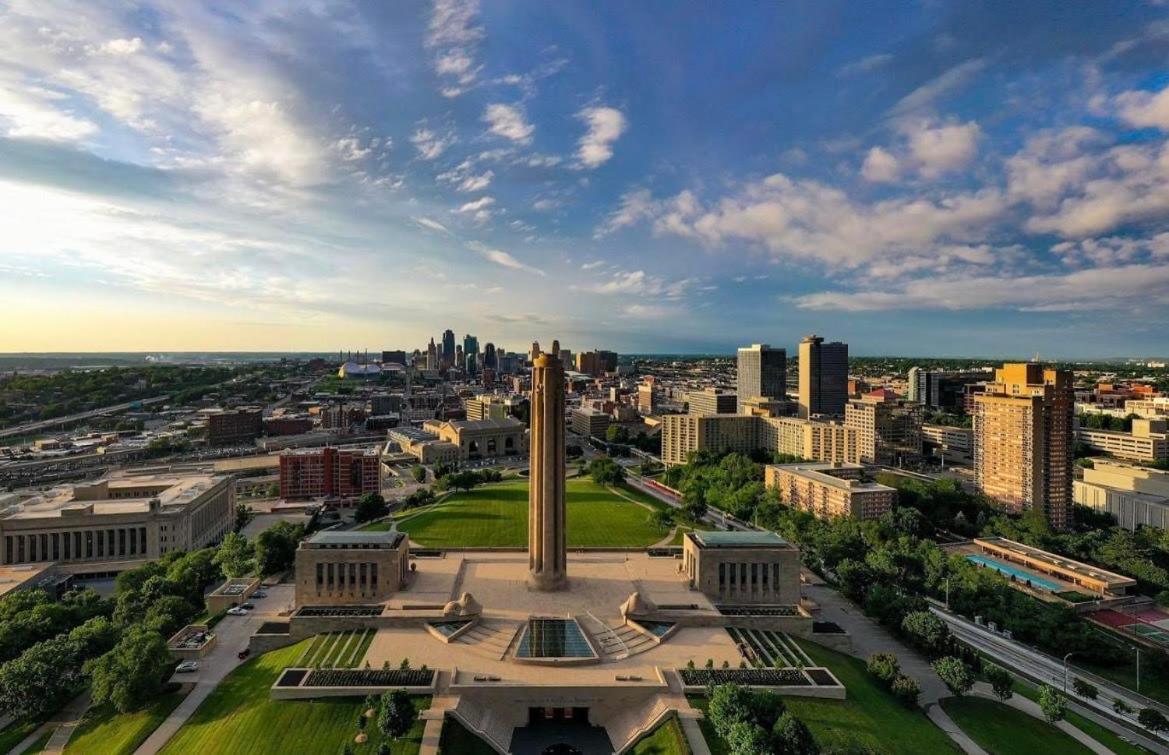Downtown Kansas City Apt - All The Amenities Exterior foto