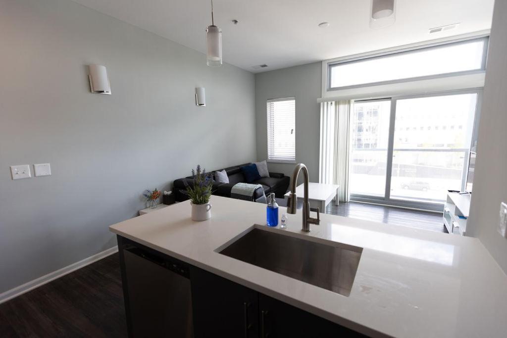 Downtown Kansas City Apt - All The Amenities Exterior foto